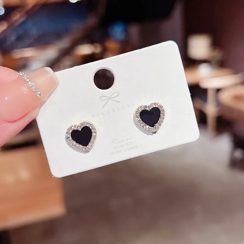 Women’s Black Heart Rhinestone Stud Earrings – Chic & Elegant | THRILL