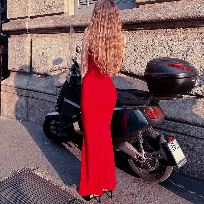 Women’s Solid Color Spaghetti Strap Bodycon Long Dress – Chic & Elegant | THRILL