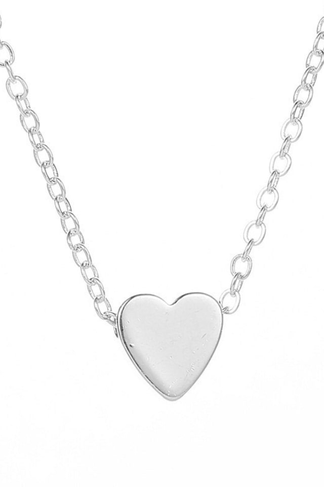 Women’s Glossy Heart Necklace – Small Chain Pendant | THRILL