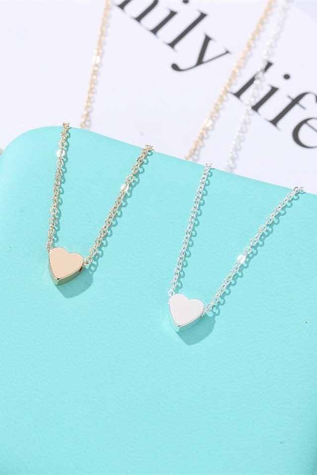 Women’s Glossy Heart Necklace – Small Chain Pendant | THRILL