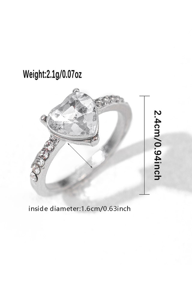 Women’s Silver Heart Rhinestone Alloy Ring – Elegant Design | THRILL