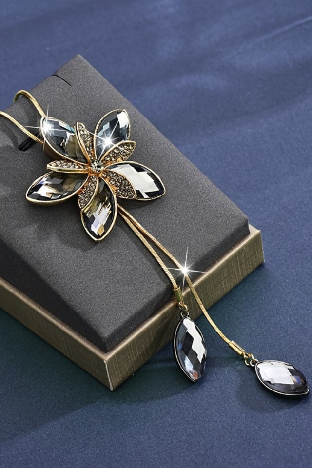 Women’s Elegant Flower Y-Necklace – Alloy Snake Chain | THRILL