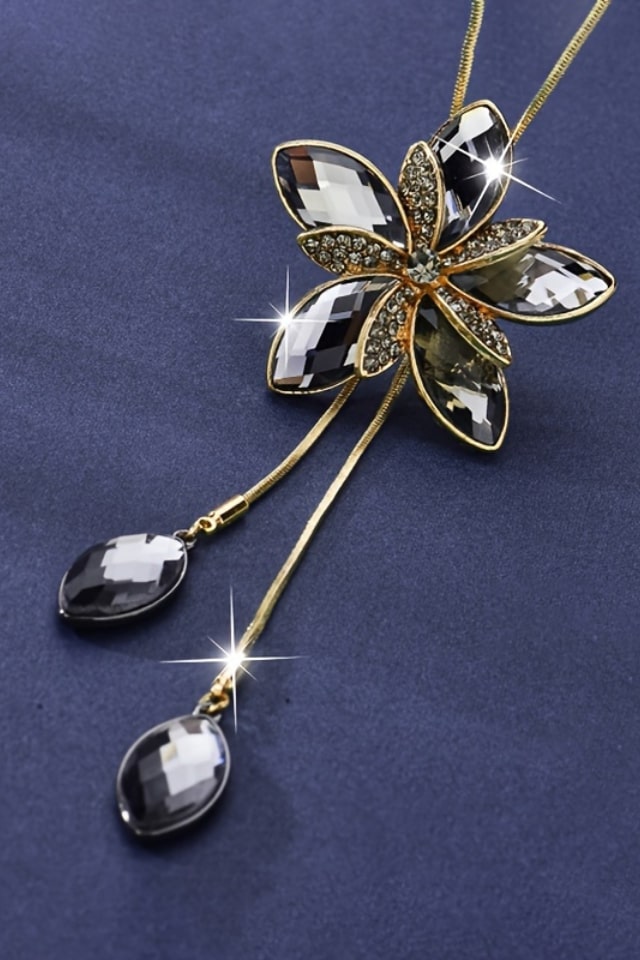 Women’s Elegant Flower Y-Necklace – Alloy Snake Chain | THRILL