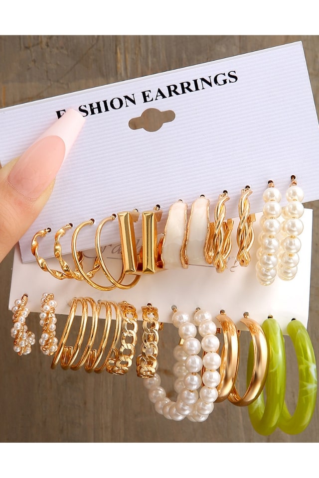 Women’s Simple Geometric Earrings – Plated Alloy Design | THRILL