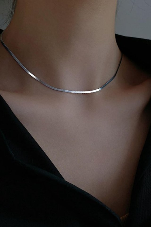 Women’s 925 Sterling Silver Clavicle Chain Necklace – Elegant | THRILL