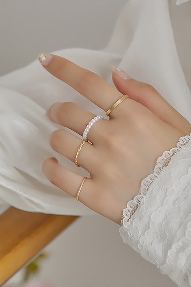 Women’s Luxurious Tropical Round Copper Rings – Statement Design | THRILL