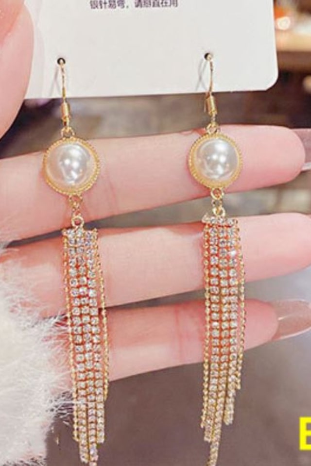 Women’s Pearl Tassel Drop Earrings – Elegant Statement Jewelry | THRILL