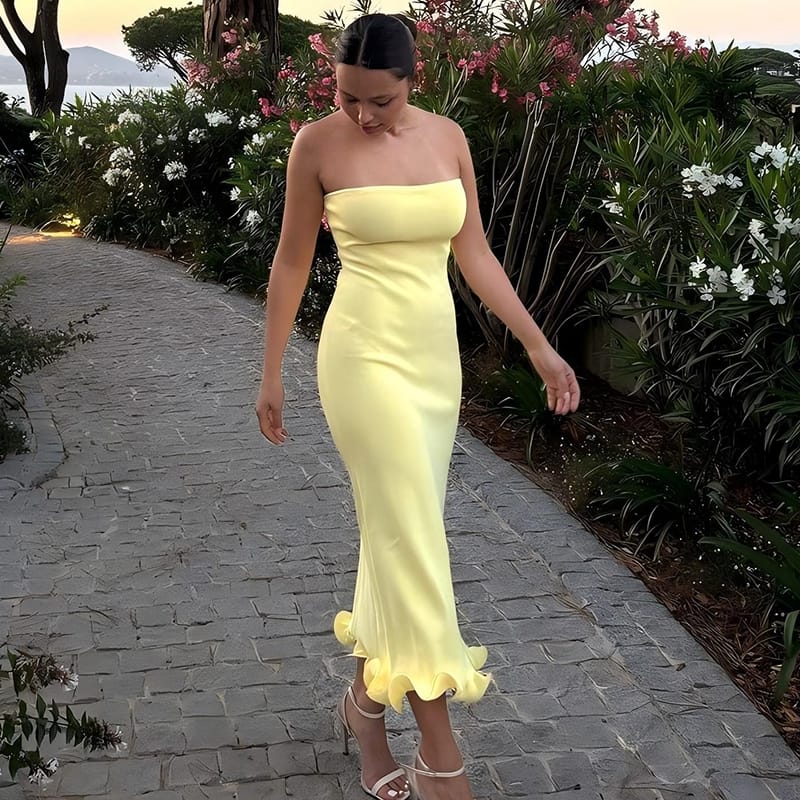 Women’s Strapless Off-Shoulder Ruffled Bodycon Prom Dress – Elegant | THRILL