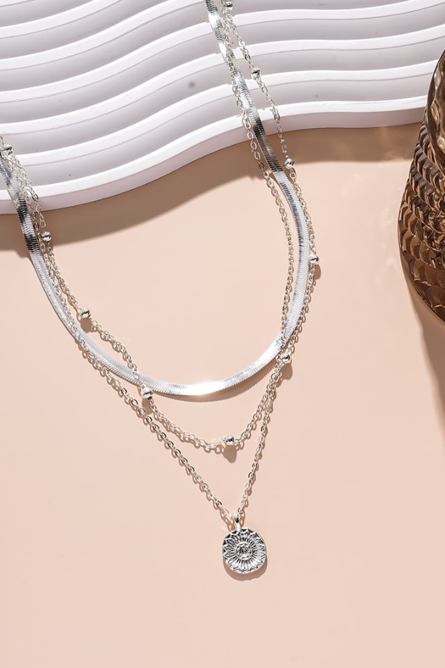 Women’s Silver Lotus Necklace – Multi-Layer Alloy Chain | THRILL
