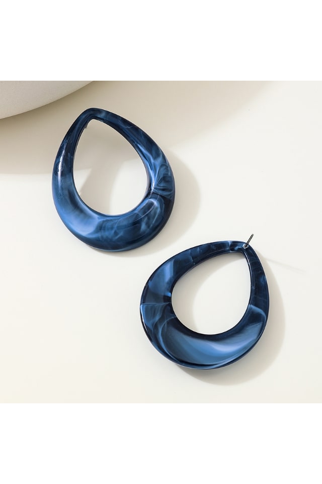 Women’s Classic Water Abstract Acrylic Ear Studs – Hollow Out Design | THRILL