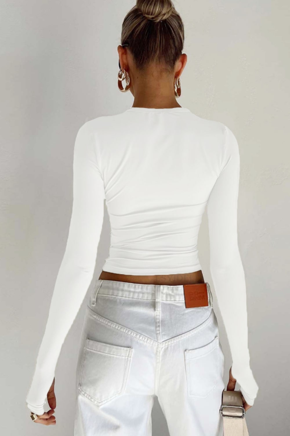 Women’s Long Sleeve Fitted Crop Top – Streetwear Essential | THRILL